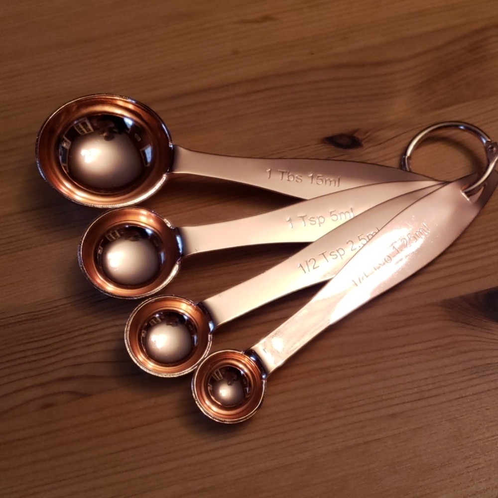 Giadzy copper plated measuring spoons